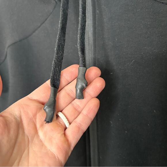 SWEATY BETTY Cross Train Hoodie Jacket, Black, XS Full Zip - Picture 4 of 16